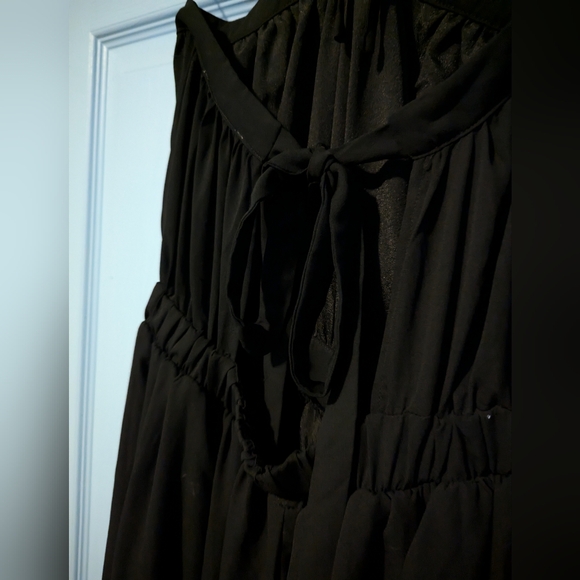 Black romper - Picture 4 of 7